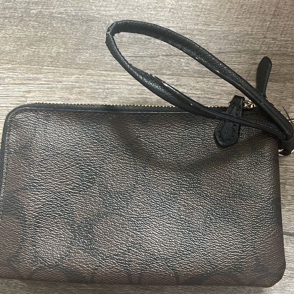 Coach Brown Wristlet Double Zipper - Picture 2 of 2